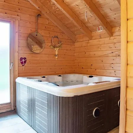 Le Au Vieux Vignoble Avec Espace Sauna Et Jacuzzi * Bouxwiller (Bas-Rhin)