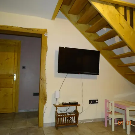 Le Au Vieux Vignoble Avec Espace Sauna Et Jacuzzi Chalet *