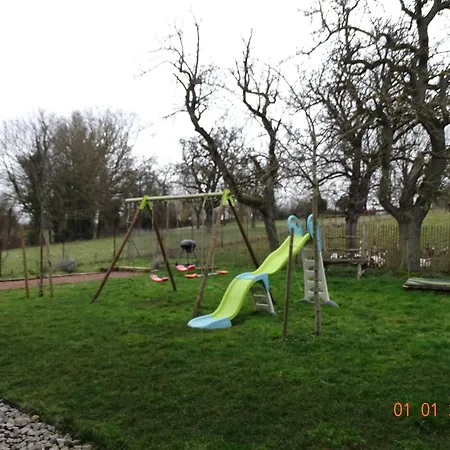 Le Au Vieux Vignoble Avec Espace Sauna Et Jacuzzi Chalet Bouxwiller (Bas-Rhin)